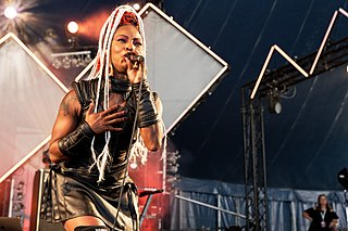 Dobet Gnahoré en concert du festival du Bout du Monde 2018